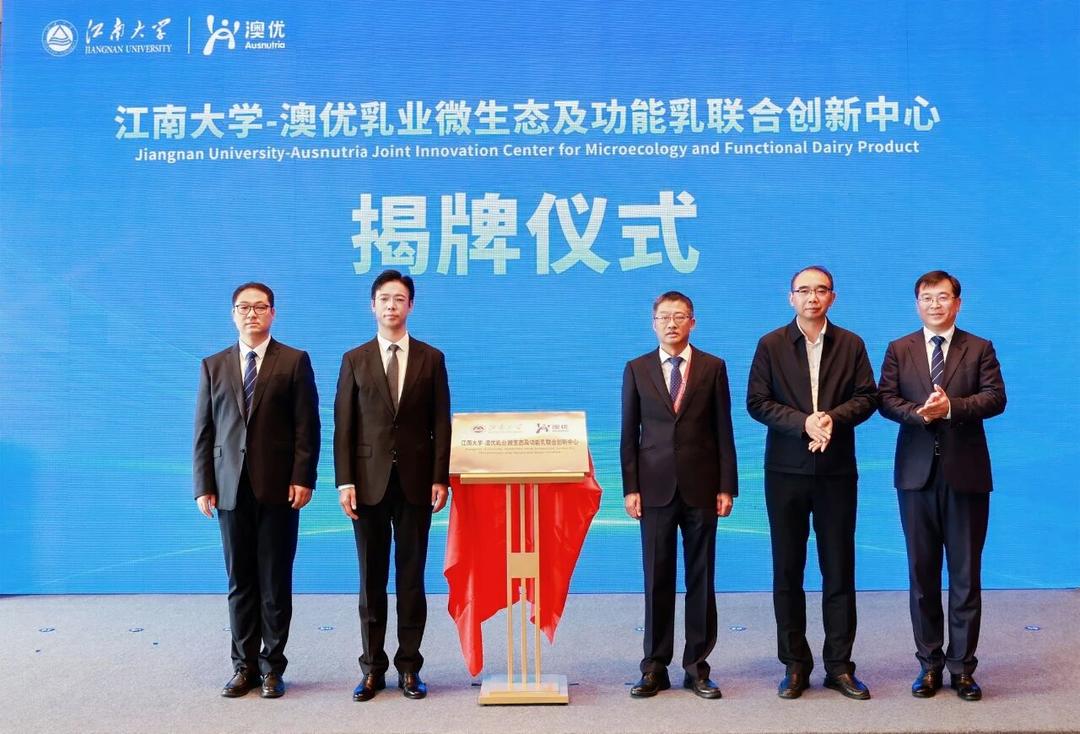 3edc704b33a3aa664c809149016eaa40.jpg 3edc704b33a3aa664c809149016eaa40.jpg