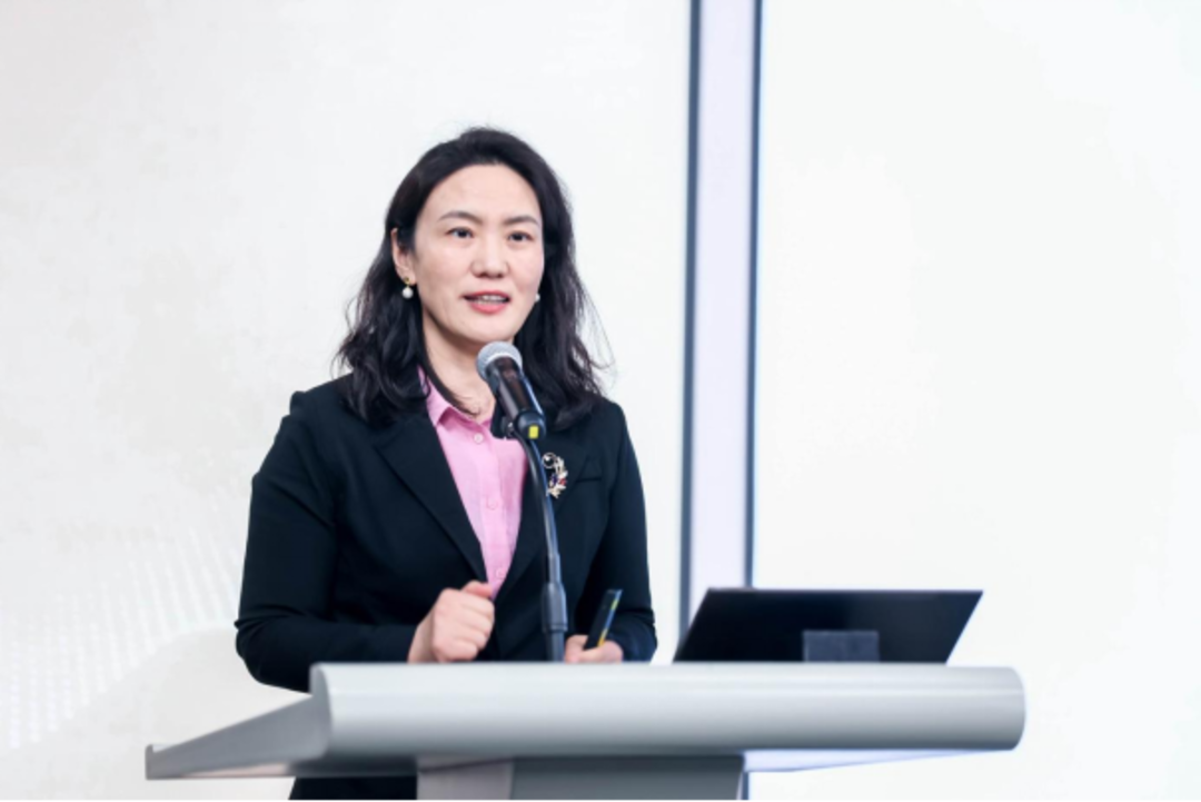 中国营养学会秘书长韩军花海普诺凯生物科技有限公司市场总监刘莹说到